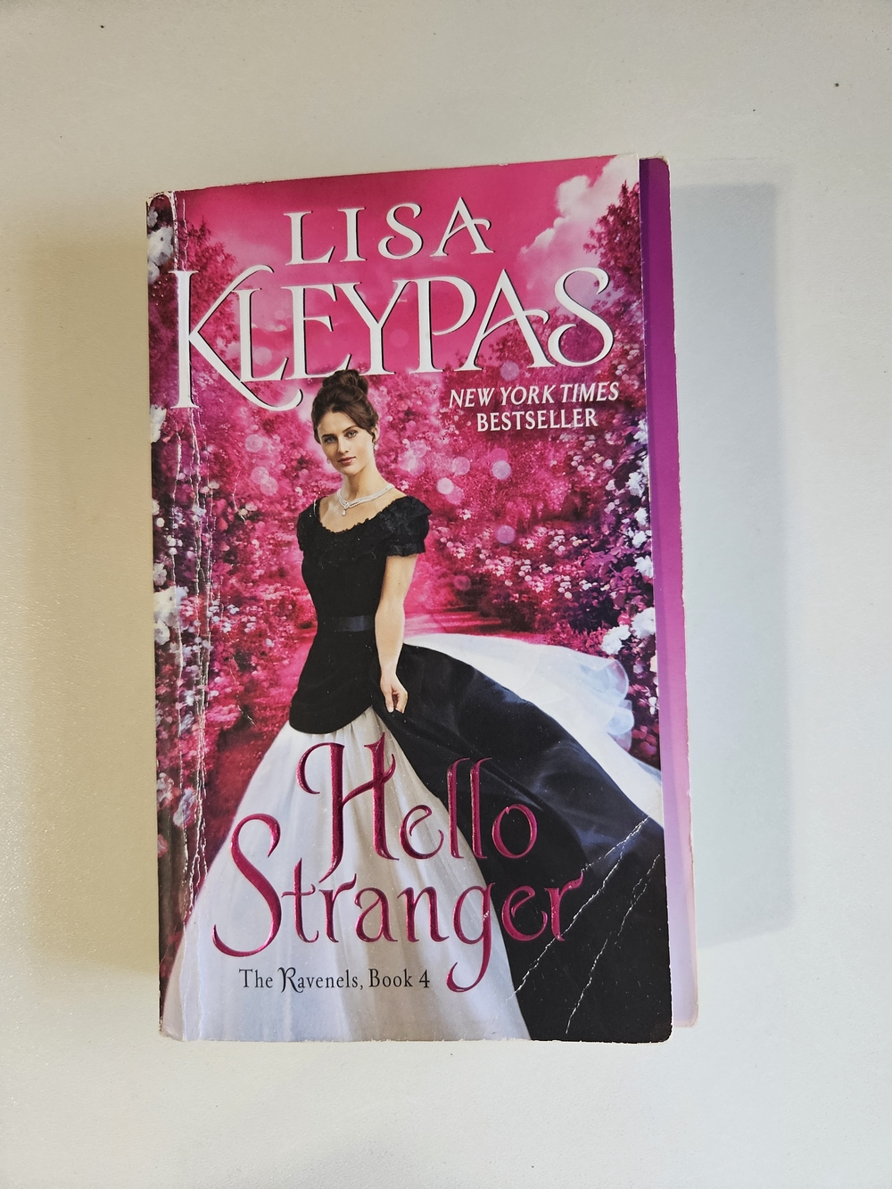 Lisa Kleypas "Hello Stranger" Paperback Romance